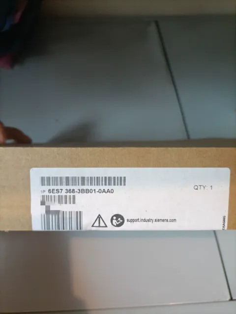 Siemens 6ES7368-3BB01-0AA0 Industrial Automation Component product photo 1