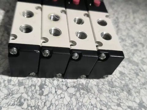 AirTAC 4V210-08 Industrial Automation Component product photo 3