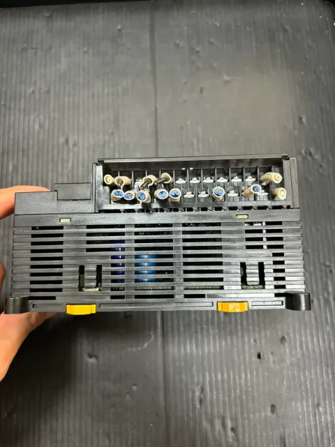 Omron CP1E-N40SDT-D PLC Module product photo 3