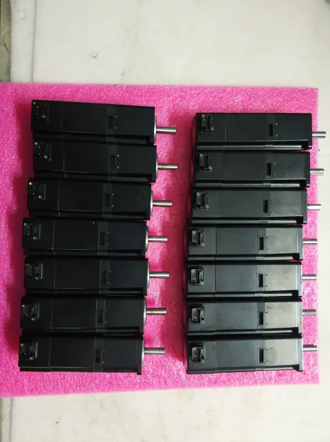 Yaskawa SGMJV-01ADA6C Motor & Drive Component product photo 3