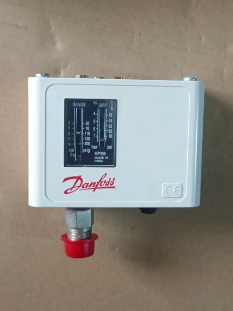 Danfoss KP36 / 060-110891 Industrial Sensor product photo 3