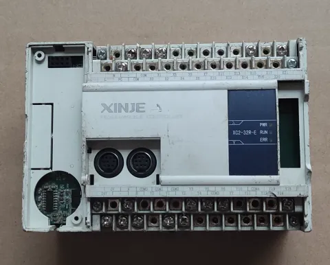 XINJE XC2-32R-E PLC Module product photo 1