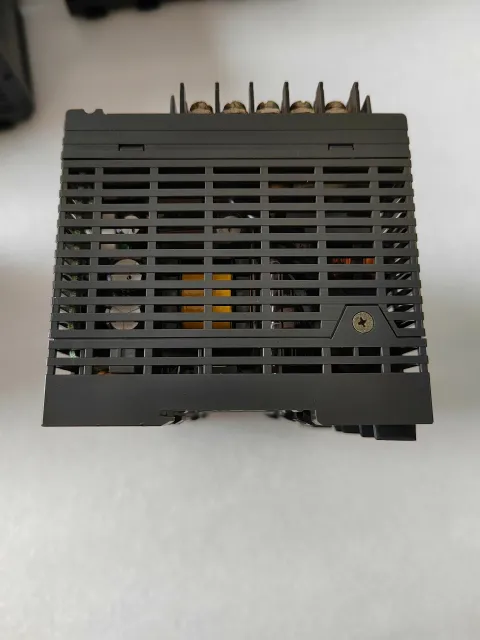 White Label KV-U7 + KV-1000 + KV-C64XB + KV-C64TA PLC Module product photo 8