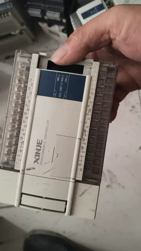 XINJE XC2-24RT-E PLC Module product photo 2