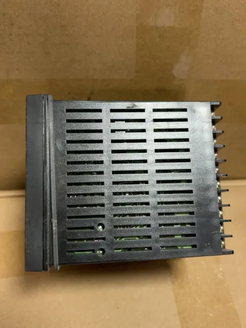 OMRON E5AK-AA2FB Industrial Control Board — product photo 4 of 7
