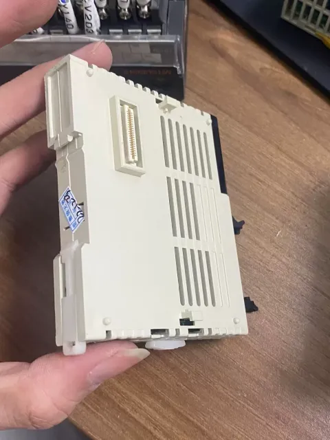 Mitsubishi Electric FX2NC-16EYT PLC Module product photo 3