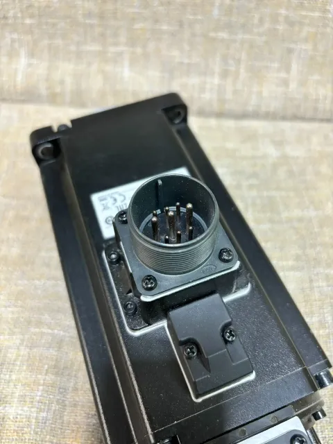 Delta ECMA-C21020SS Motor & Drive Component — product photo 6 of 18