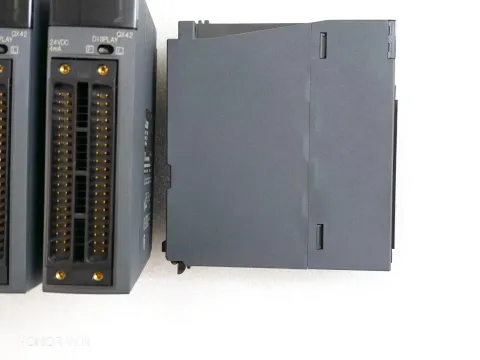 Mitsubishi Electric QX42 Industrial Automation Component — product photo 19 of 44