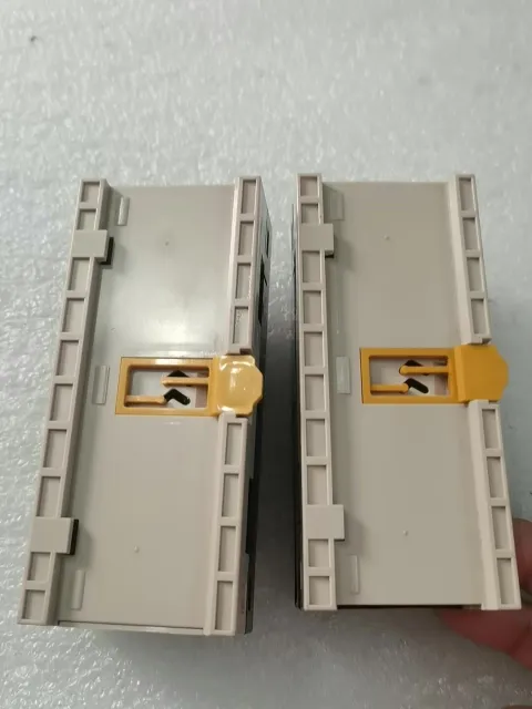 OMRON DRT2-ID16 I/O Module product photo 7