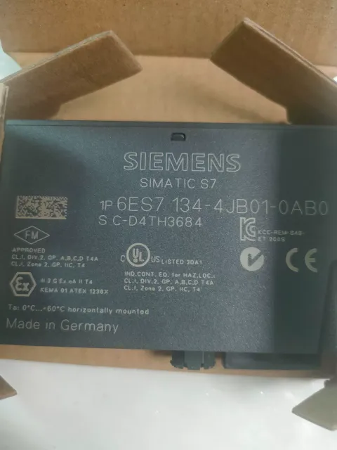 Siemens 6ES7134-4JB01-0AB0 PLC Module product photo 1