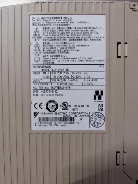 Yaskawa SGMJV-04A3L21 Motor & Drive Component product photo 4