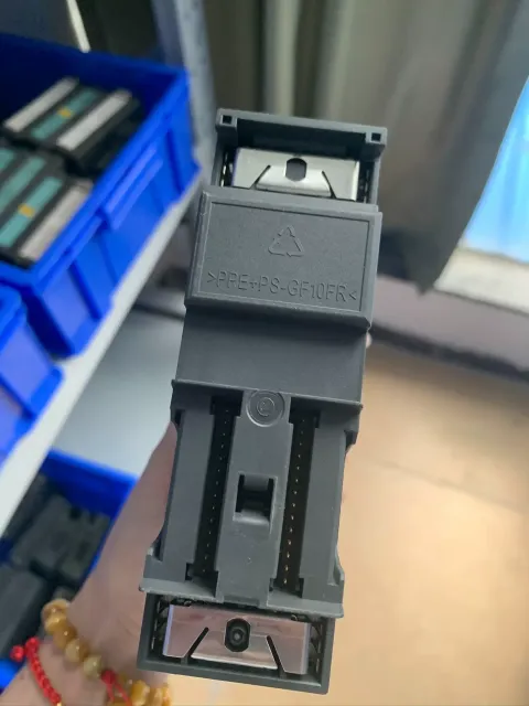 Siemens 6ES7323-1BL00-0AA0 I/O Module — product photo 16 of 20