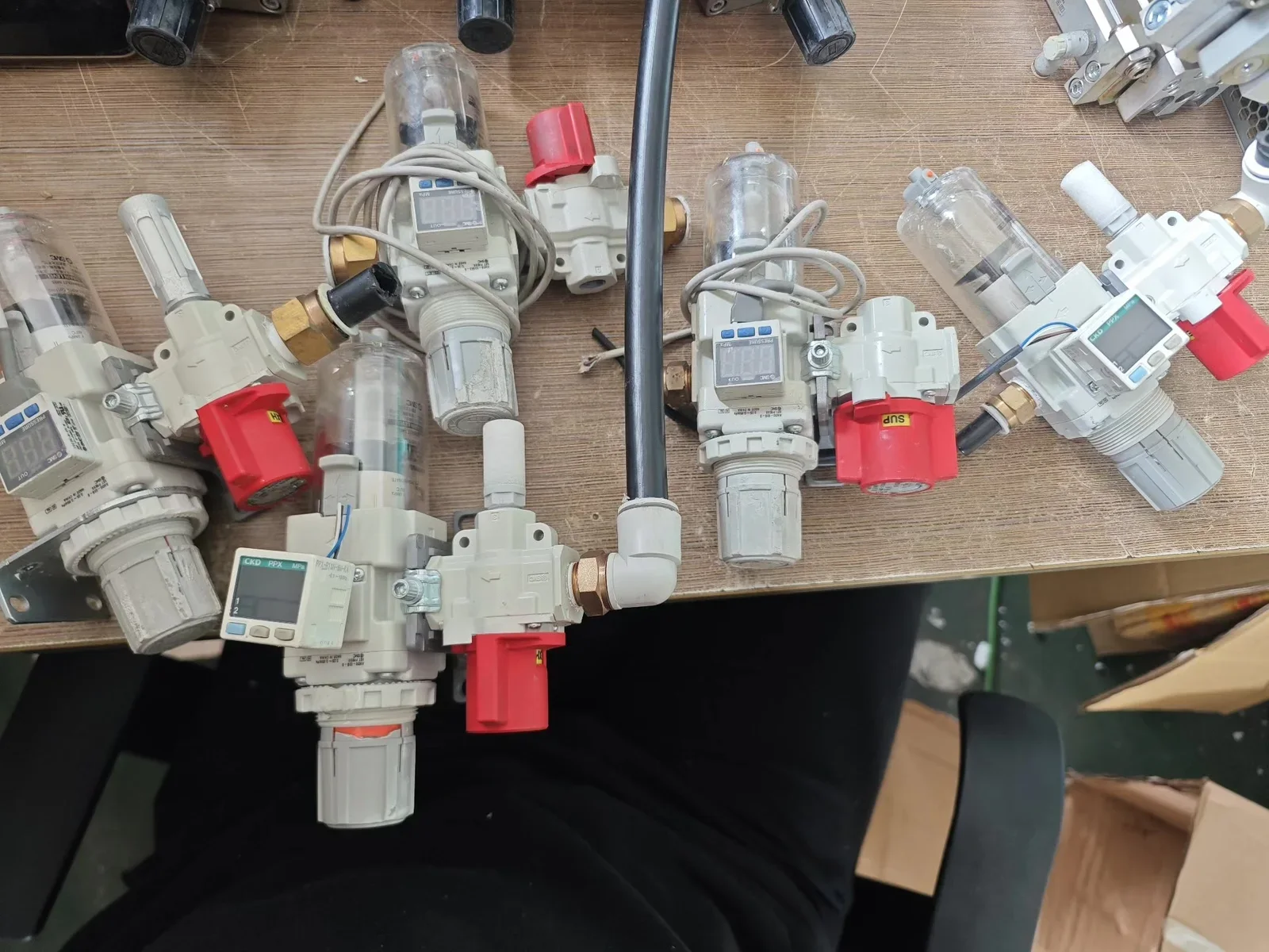 SMC AW40-04B-B Industrial Automation Component product photo 1