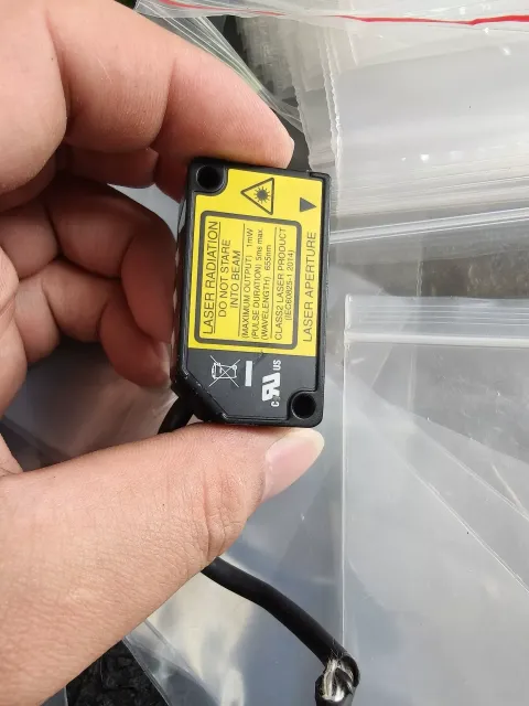 Panasonic HG-C1100 Industrial Sensor — product photo 3 of 14