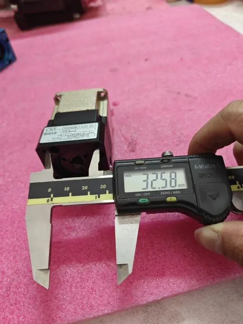 CST / Ha Cheng Precision Machinery RX042BL1-5-D1-S2 Motor & Drive Component — product photo 9 of 18