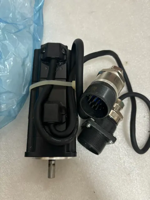 Sanyo Denki / Toyoda AP-2M010BTCT / P50B05010DBVT3E Motor & Drive Component product photo 5