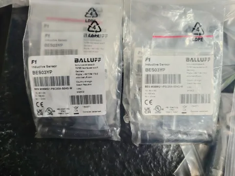 Balluff BES M08MG1-PSC20A-S04G-W Industrial Sensor product photo 3