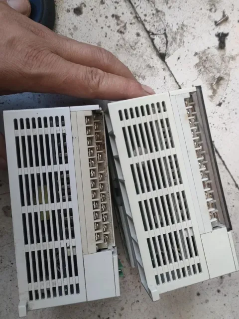 XINJE XC2-32R-E PLC Module — product photo 15 of 24