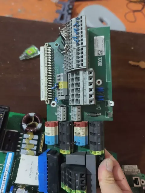 SEW-EURODRIVE 18208324 Industrial Control Board product photo 6