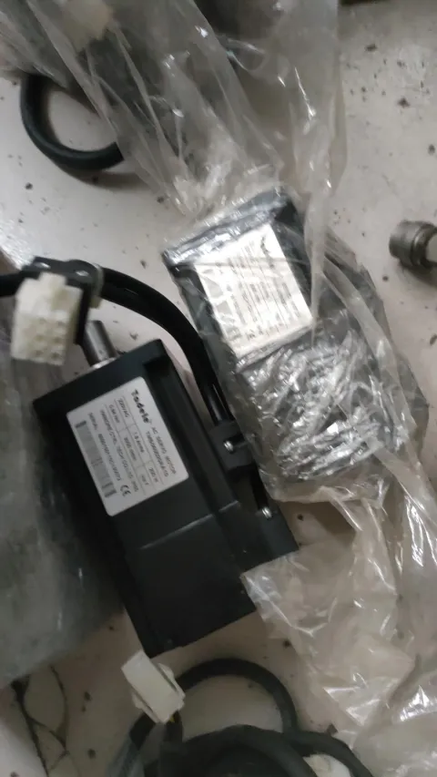 White Label GSD300-S10A / TMS060020AA15 Motor & Drive Component product photo 4