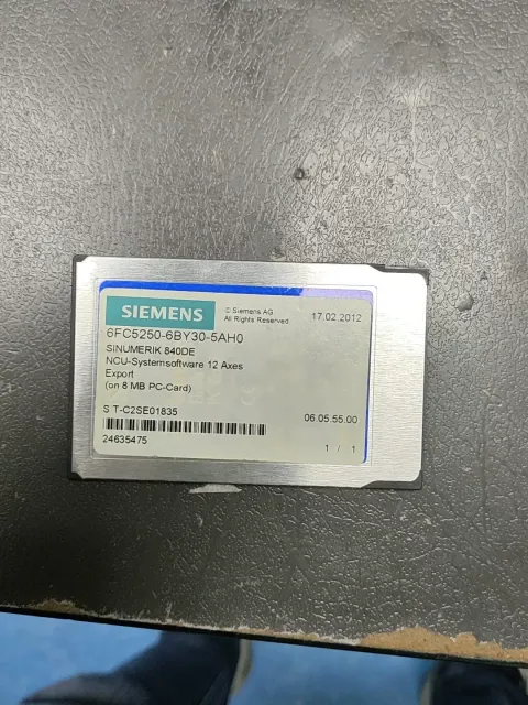 Siemens 6FC5250-6BY30-5AH0 Industrial Automation Component product photo 1