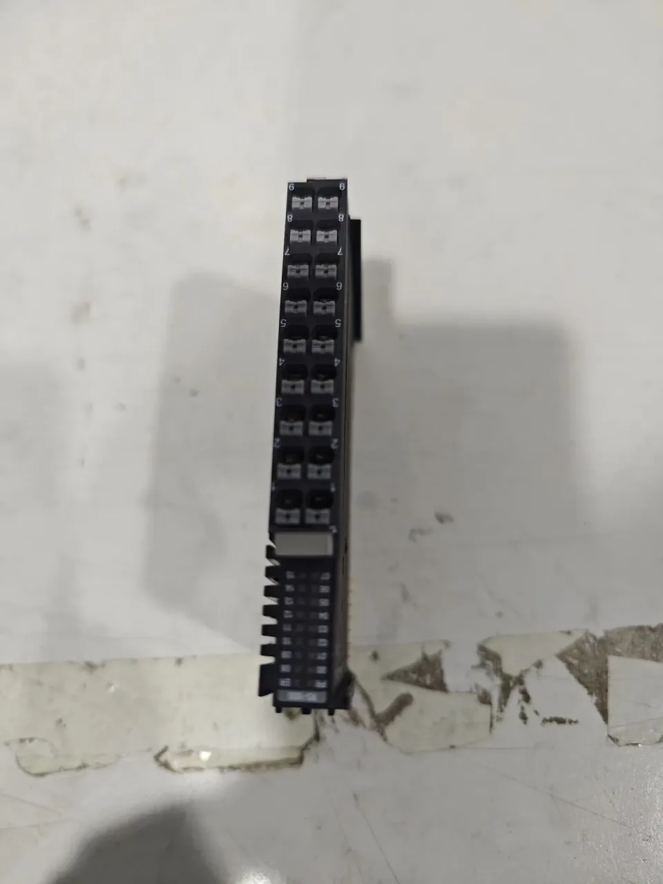 Leadshine R3-1600 I/O Module product photo 1
