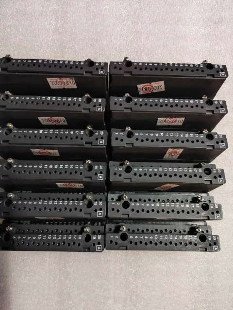 Mitsubishi Electric Q6TA32 PLC Module product photo 3