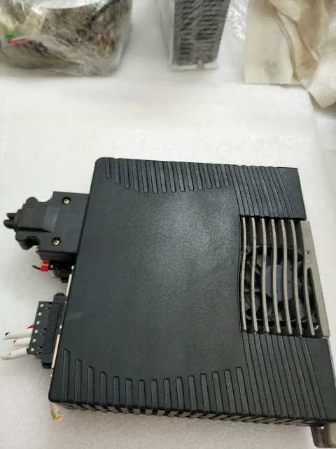 YOKOKAWA T-DM1B-008G / -1A2A2S-060 + VC / VCII-03-230 Motor & Drive Component product photo 7