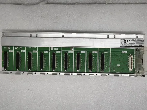 Mitsubishi Electric Q38B PLC Module — product photo 3 of 34