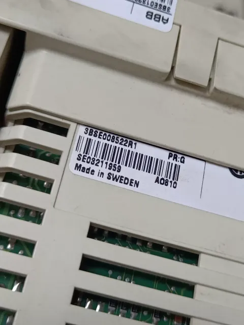 ABB AO810 / 3BSE008522R1 Industrial Automation Component — product photo 11 of 25