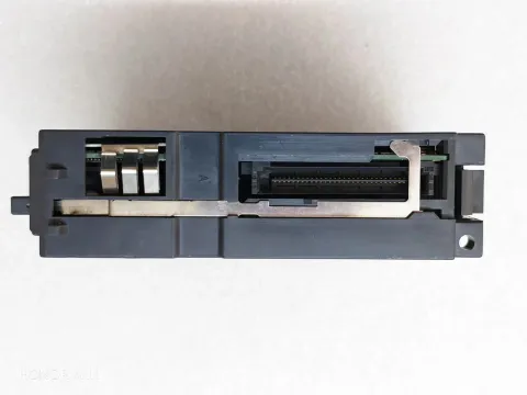 Mitsubishi Electric Q25HCPU PLC Module — product photo 3 of 12