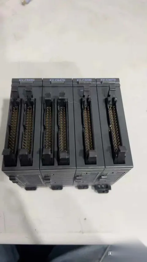 Keyence KV-C32XC Industrial Automation Component product photo 1