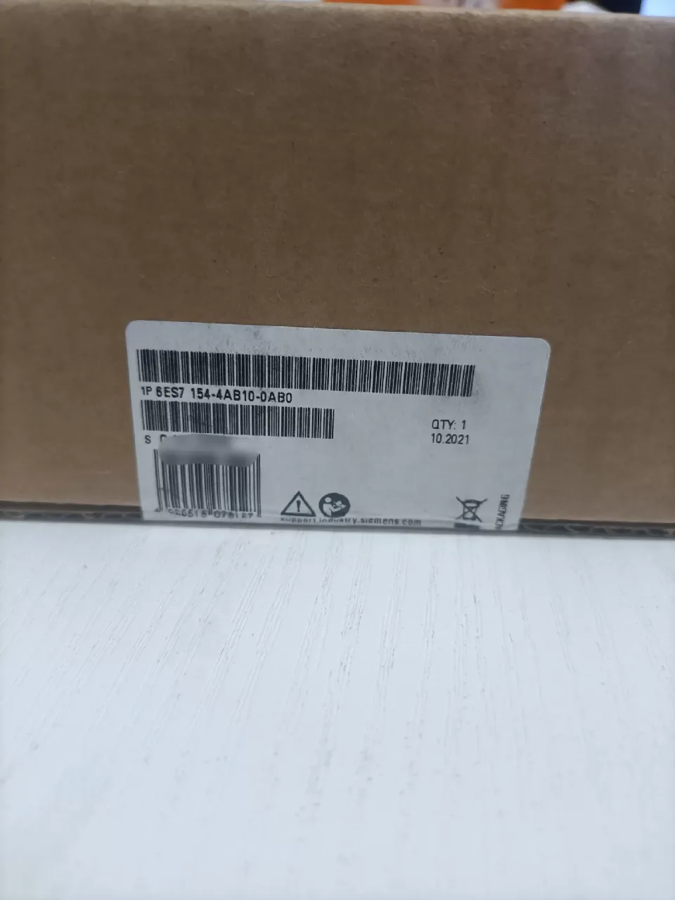 Siemens 6ES7154-4AB10-0AB0 Industrial Automation Component product photo 1