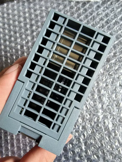 Siemens 6GK5008-0BA10-1AB2 Industrial Sensor — product photo 19 of 23