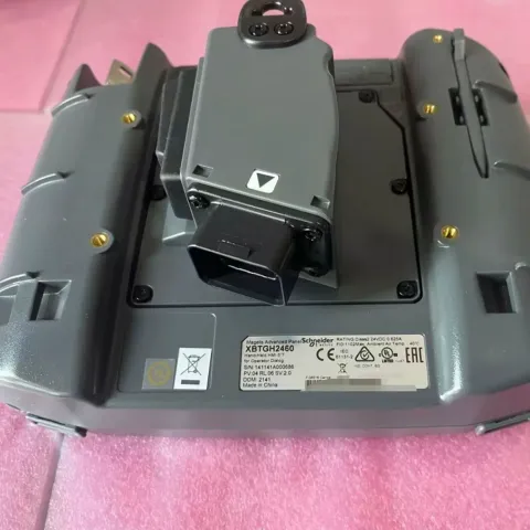 Schneider Electric XBTGH2460 Industrial Automation Component product photo 3