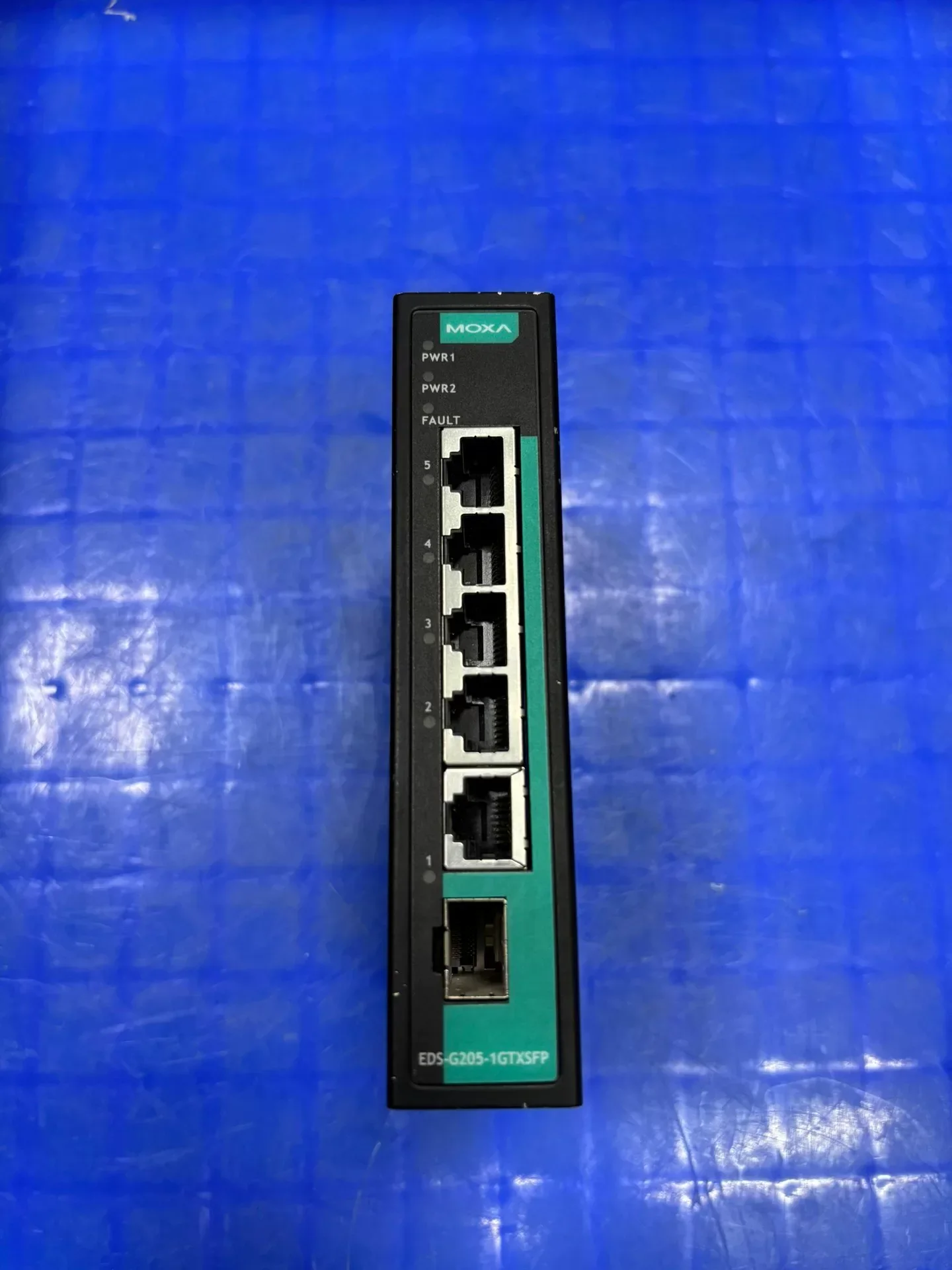Moxa EDS-G205-1GTXSFP Industrial Automation Component product photo 1