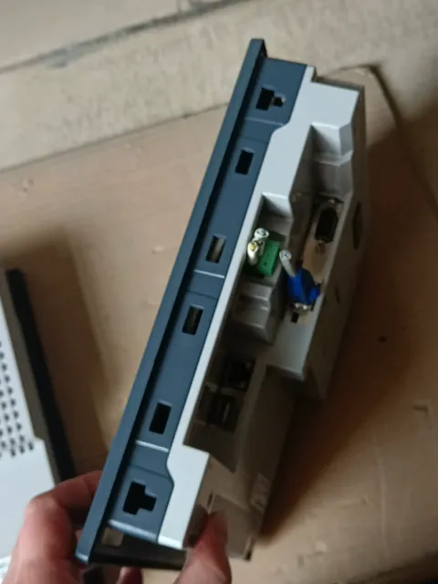 Schneider Electric / Telemecanique XBTGK2330 Industrial Automation Component product photo 9