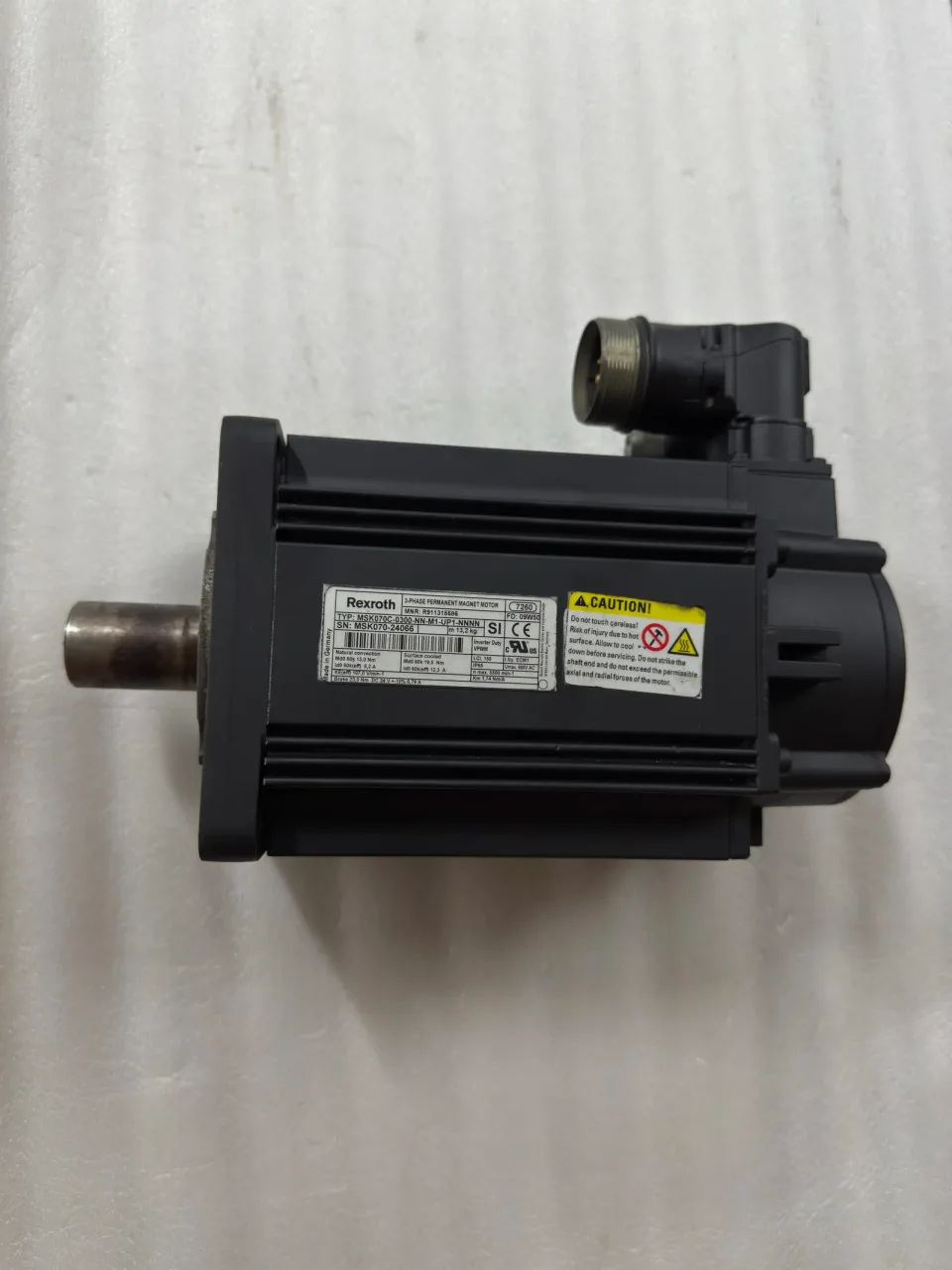 Bosch Rexroth MSK070C-0300-NN-M1-UP1-NNNN Motor & Drive Component product photo 1