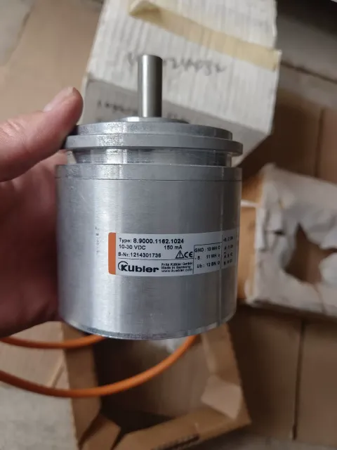 Kübler 8.9000.1162.1024 Industrial Encoder product photo 2
