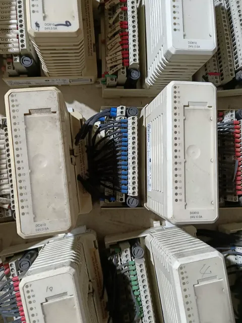ABB DI810 / DO810 I/O Module product photo 5