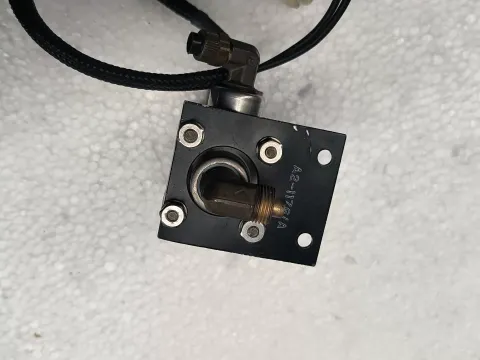 Valcor Scientific SV51C56T34-3 Industrial Automation Component product photo 4