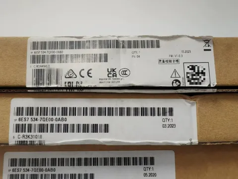 Siemens 6ES7534-7QE00-0AB0 I/O Module product photo 1