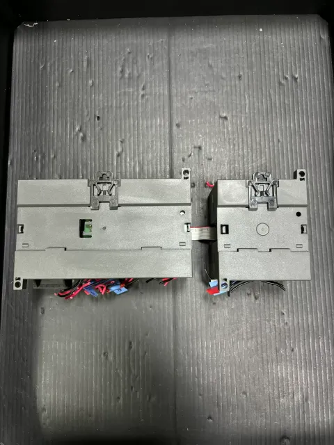 Siemens 6ES7 214-2AD23-0XB8 PLC Module — product photo 7 of 11