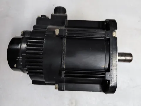 Yaskawa SGMGV-13ADC6C Motor & Drive Component product photo 3