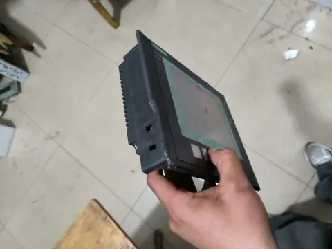 Siemens 6AV6640-0DA11-0AX0 Industrial Automation Component product photo 5