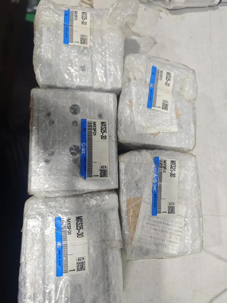 SMC MXS25-30 Industrial Automation Component product photo 1