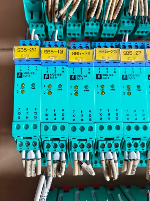 Pepperl+Fuchs KFD2-SL2-Ex2.B Motor & Drive Component — product photo 11 of 18