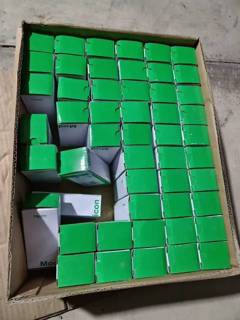 Schneider Electric BMXFTB2000 Industrial Automation Component — product photo 20 of 36