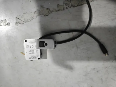 SENPUM LM2-Q080CAAV Industrial Sensor product photo 2