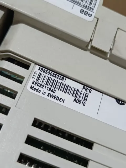 ABB AO810 / 3BSE008522R1 Industrial Automation Component — product photo 19 of 25